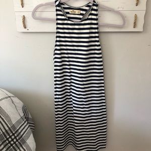 Beautiful striped bodycon dress!